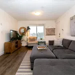 Cozy Renovated Oasis W Private Terrace & Parking